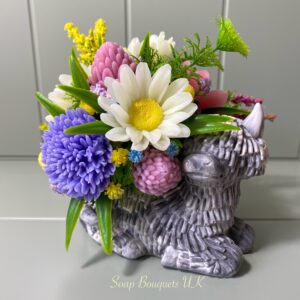 Highland Cow Decor – A handcrafted soap flower bouquet featuring daisies, clovers, cornflowers, and rustic wildflowers