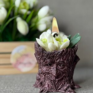 Luxury Flower Candle – Handmade Soy Wax Snowdrop in Rustic Stump Holder
