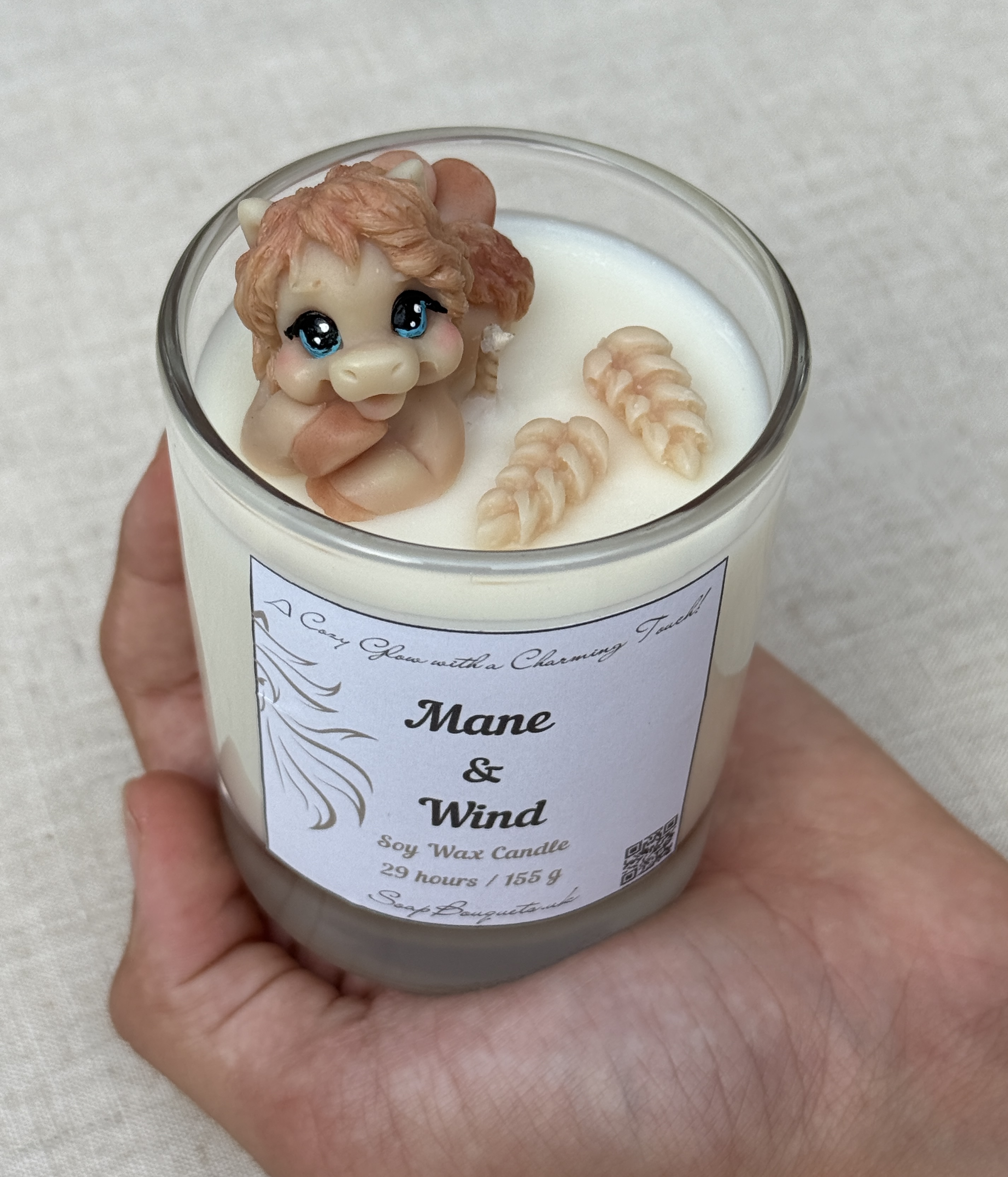 Handmade horse candle in glass jar – gift for horse riders and owners